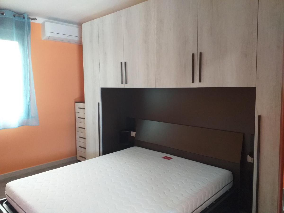 Apartmán Orange House Bosa Exteriér fotografie