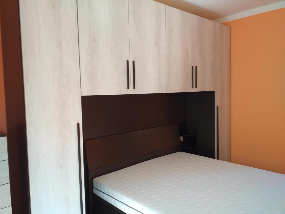 Apartmán Orange House Bosa Exteriér fotografie