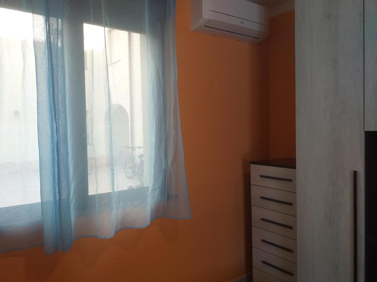 Apartmán Orange House Bosa Exteriér fotografie