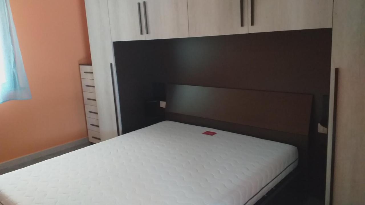 Apartmán Orange House Bosa Exteriér fotografie