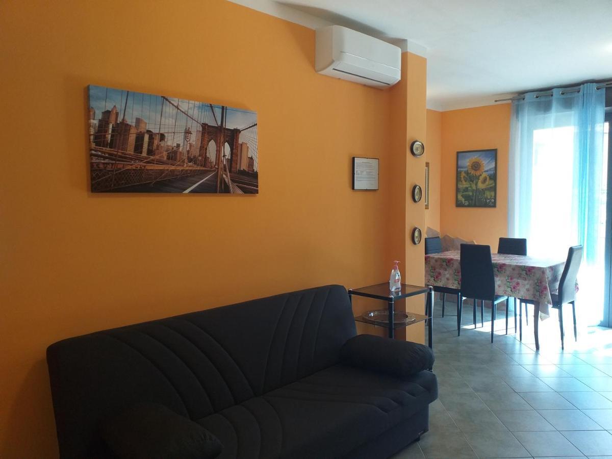 Apartmán Orange House Bosa Exteriér fotografie